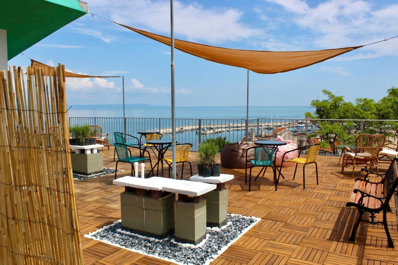 فندق Sunset Art Beach Front تشيرنوموريتس المظهر الخارجي الصورة
