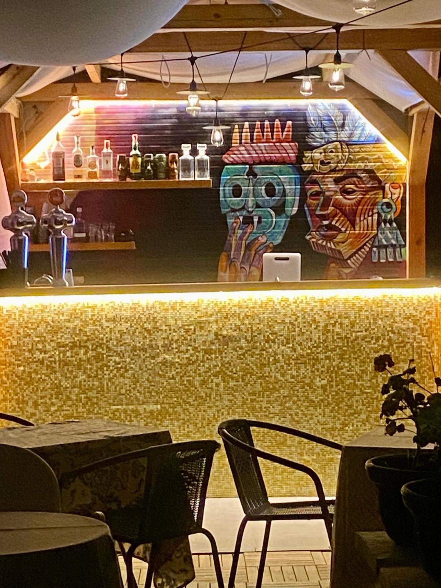 فندق Sunset Art Beach Front تشيرنوموريتس المظهر الخارجي الصورة